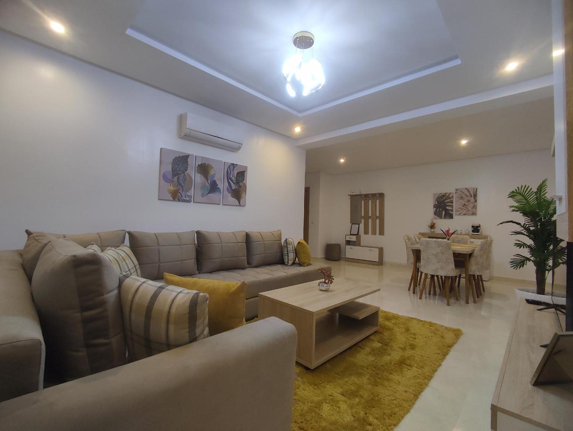 Dlx03 Daire Ucda Dış mekan fotoğraf